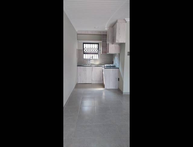 1 BEDROOM PROPERTY TO RENT IN BOKSBURG WEST